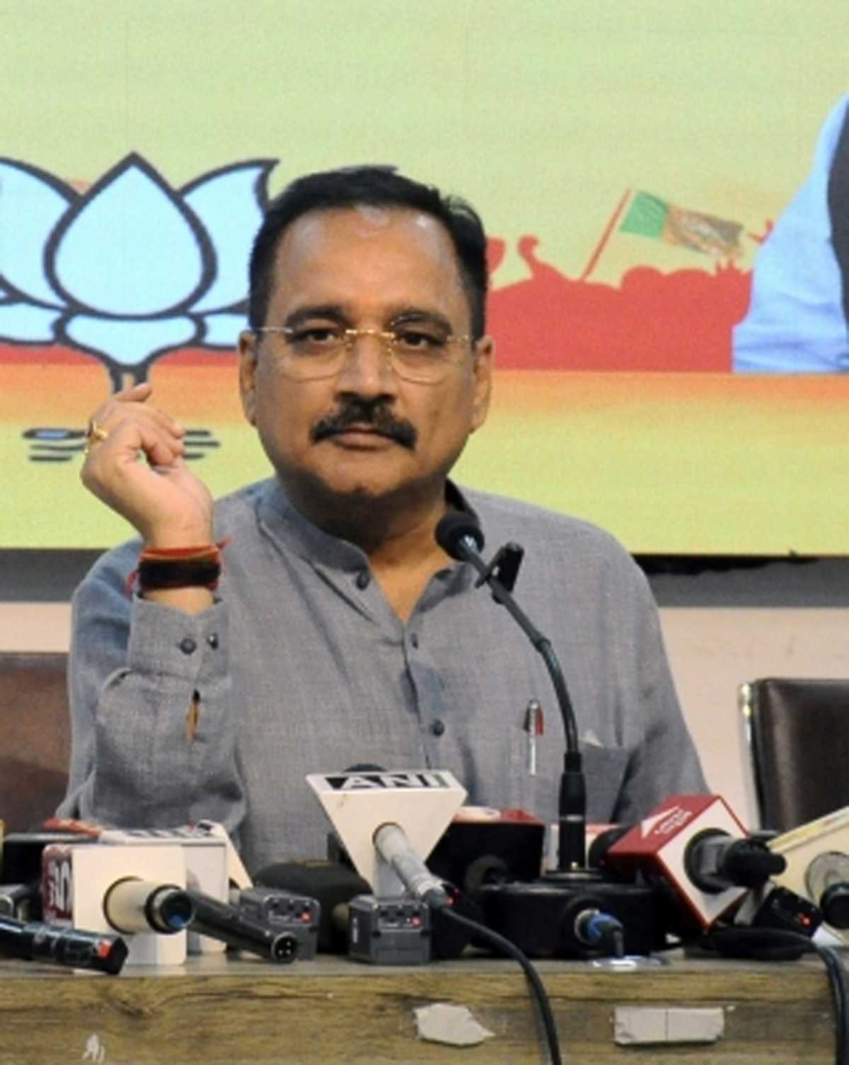 प्रदूषण पर सीएम केजरीवाल के दावे पर भाजपा ने उठाए सवाल- तकनीकी रिपोर्ट सार्वजनिक करने की मांग की